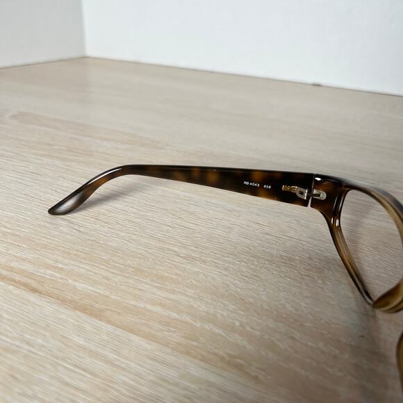 Ray-Ban RB4043 658 Sunglasses Tortoise Shell FRAMES ONLY Made in Italy - Picture 4 of 8